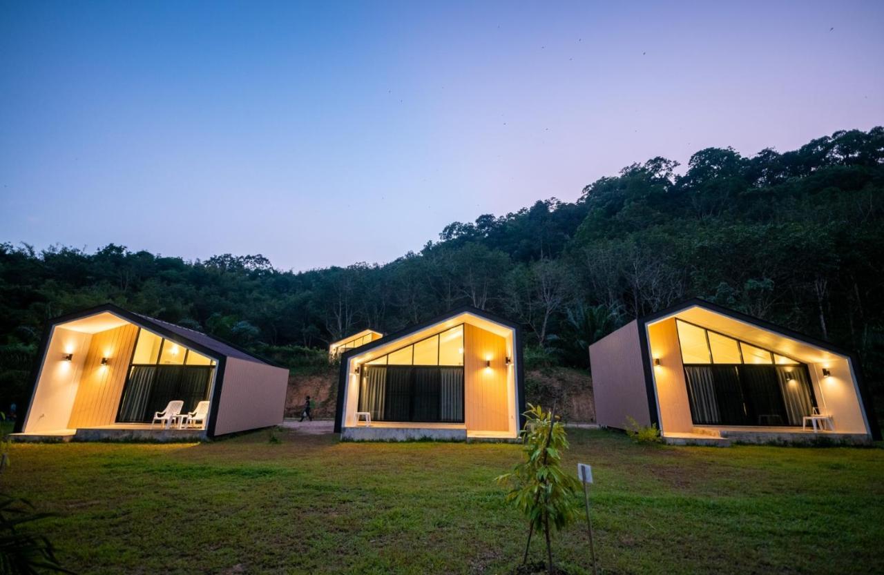 Hotel สวนลุงวรranongglamping à Banghin Extérieur photo